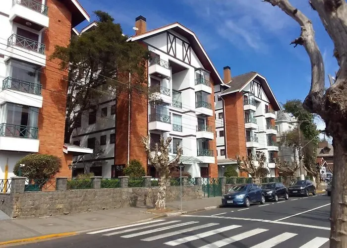 Apartamento Encantador A 800M Da Praca Do Capivari